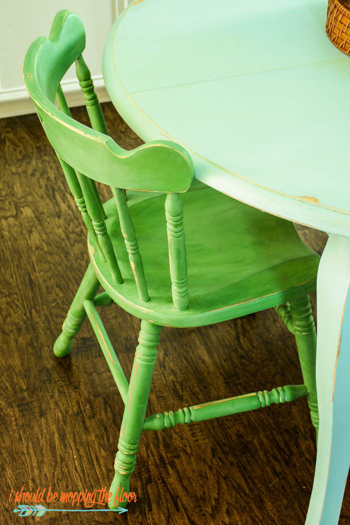 Table and Chairs Makeover with Chalk-Style Paint