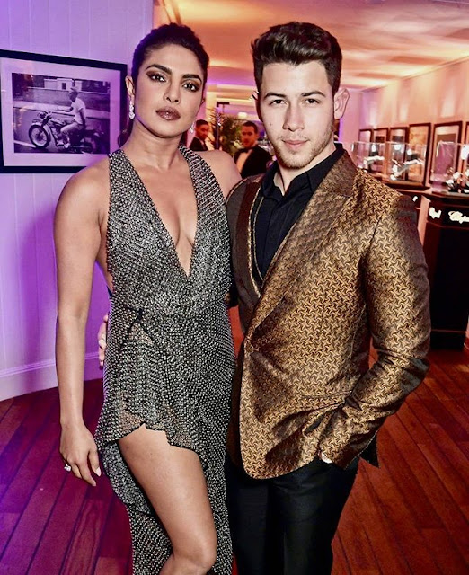 priyanka chopra boobs priyanka chopra boobs