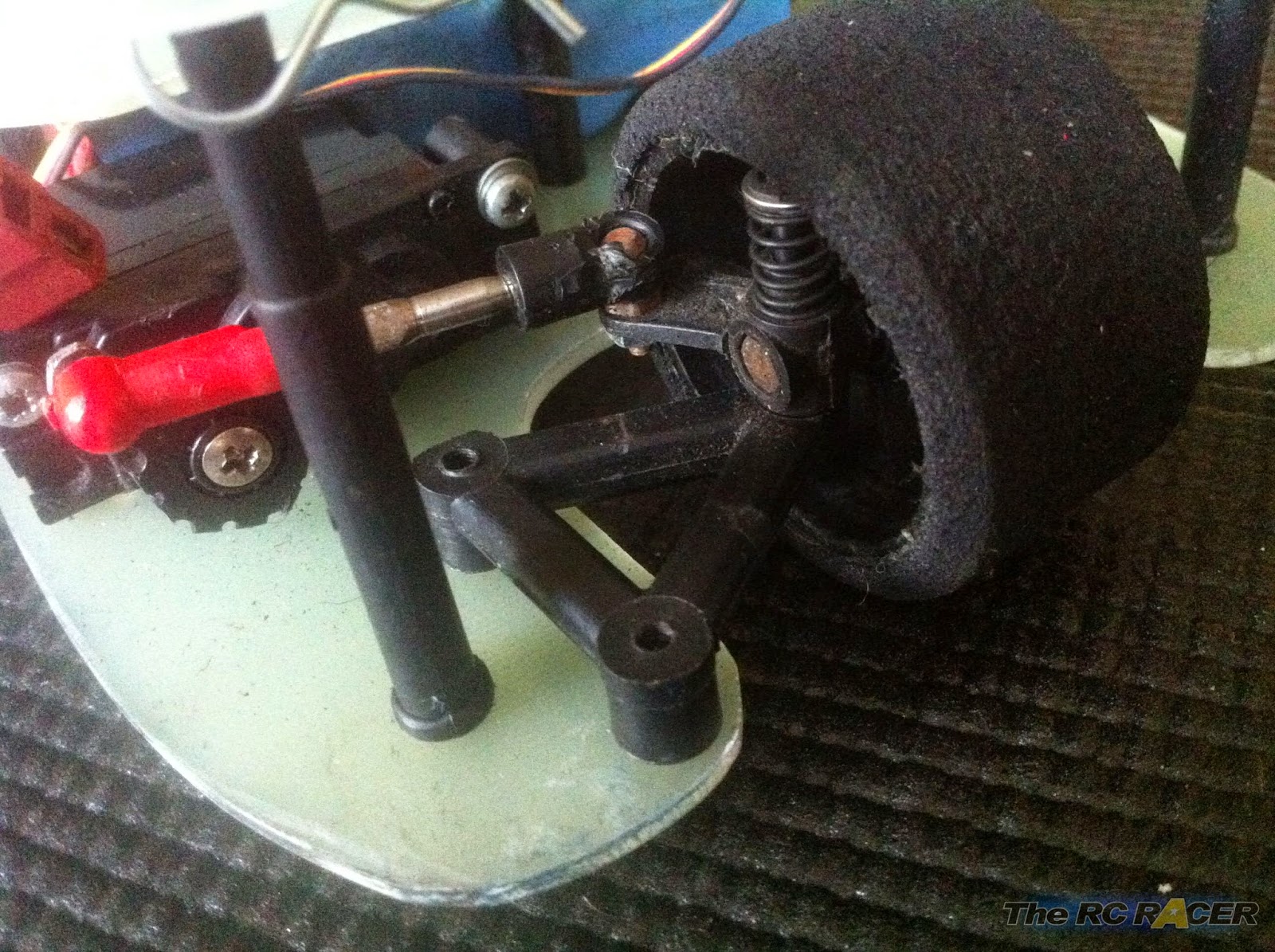 1/12 Three Wheel RC Reliant Robin Racing The RC Racer