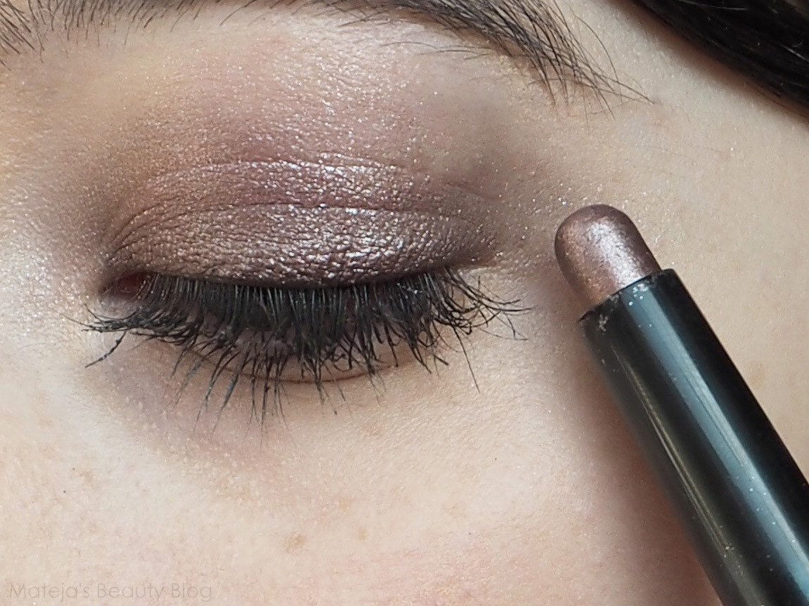 Kiko Long Lasting Stick Eyeshadow 05 Rosy Brown Mateja's Beauty Blog