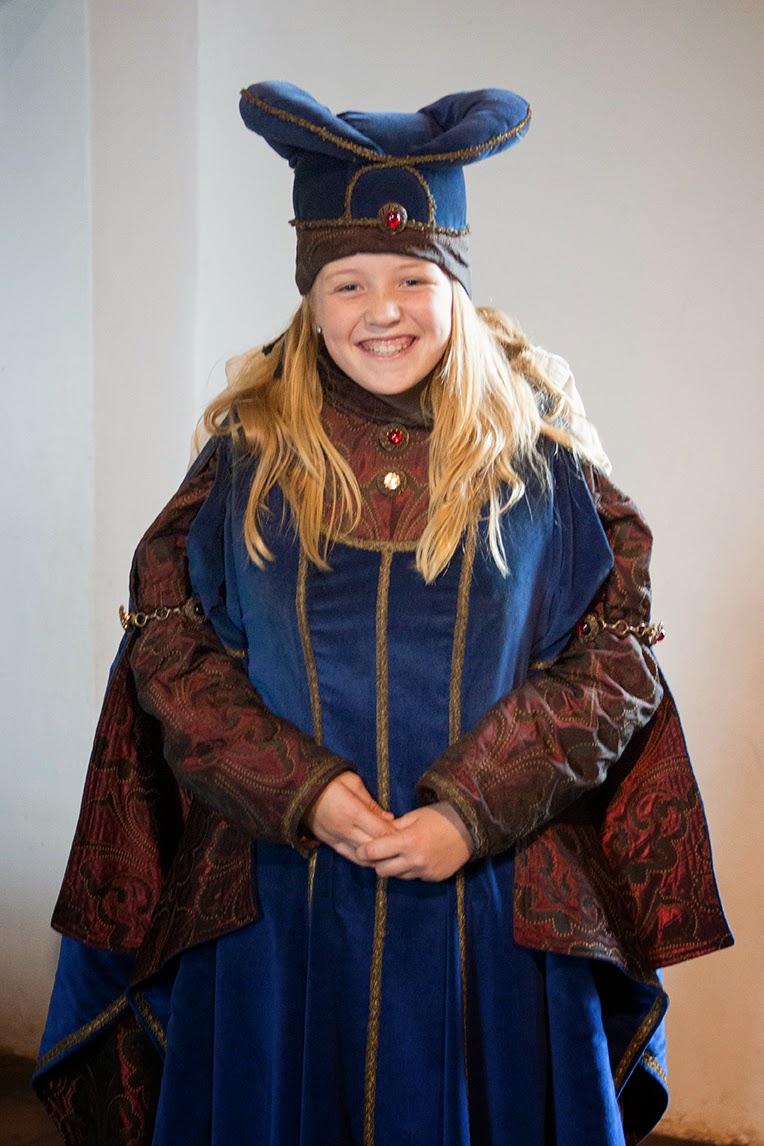 my niece Lisa dressed up like the lady of the castle