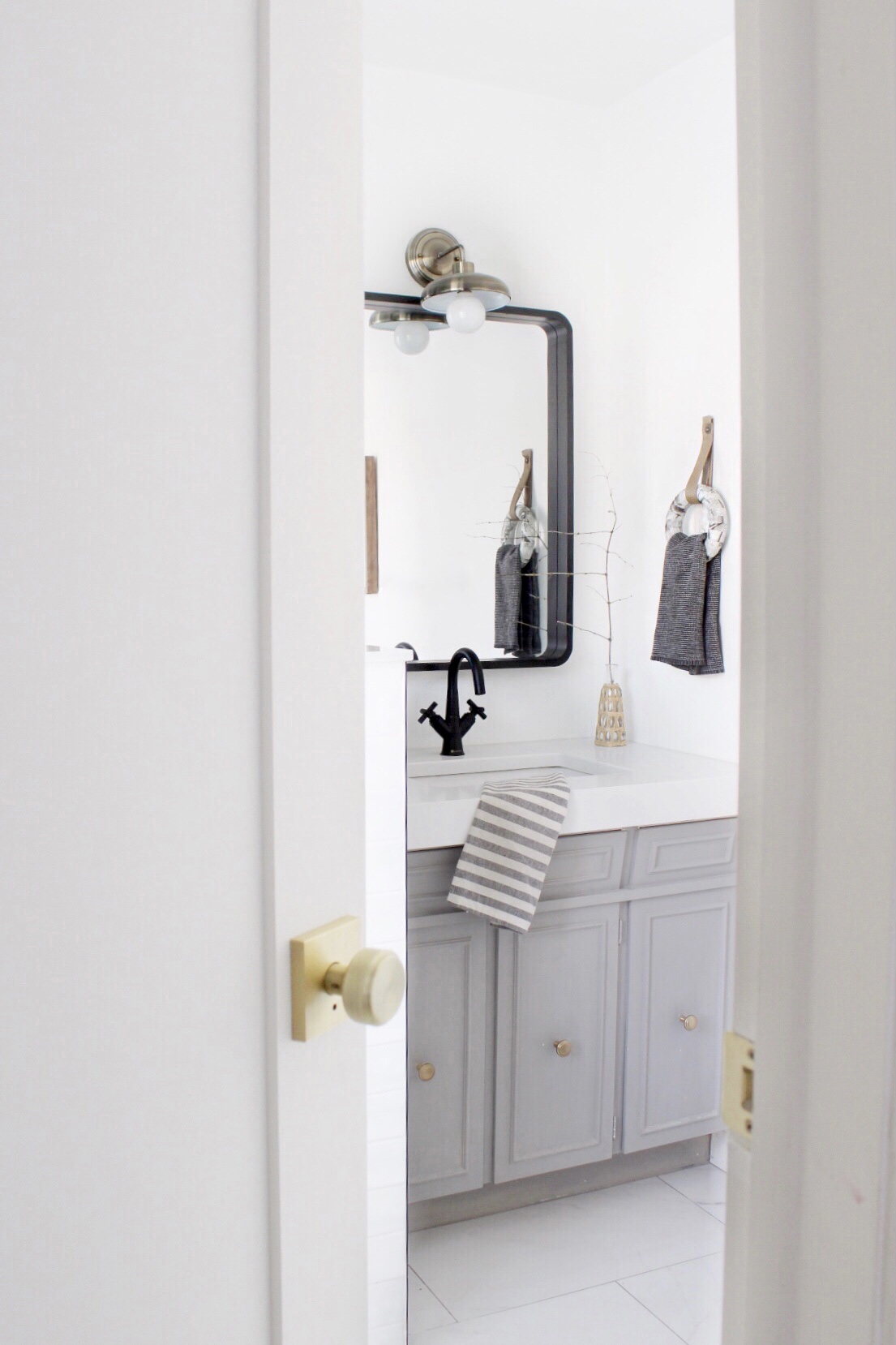 Bathroom Renovation with a DIY Towel Ring Holder Harlow & Thistle