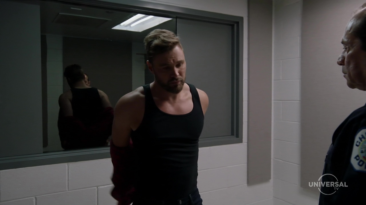 Patrick John Flueger shirtless in Chicago PD 6-22 "Reckoning" .