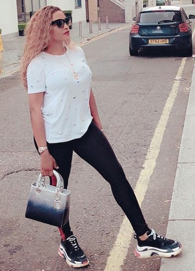 balenciaga triple s on feet