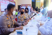 Pemeriksaan Rapid Test Tahap II Bagi 100 orang Personel Polres TanjungBalai Dalam Rangka Ops Aman Nusa II Toba 2020