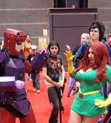 Hermosas modelos geek 27 Ivy Doomkitty classic jean grey cosplay.