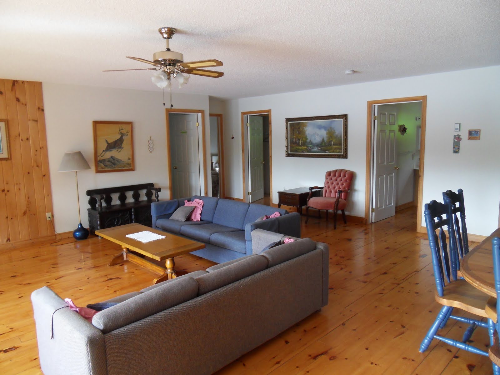 Jim and Wanda's Cottage for Rent on Black Donald Lake Calabogie Area