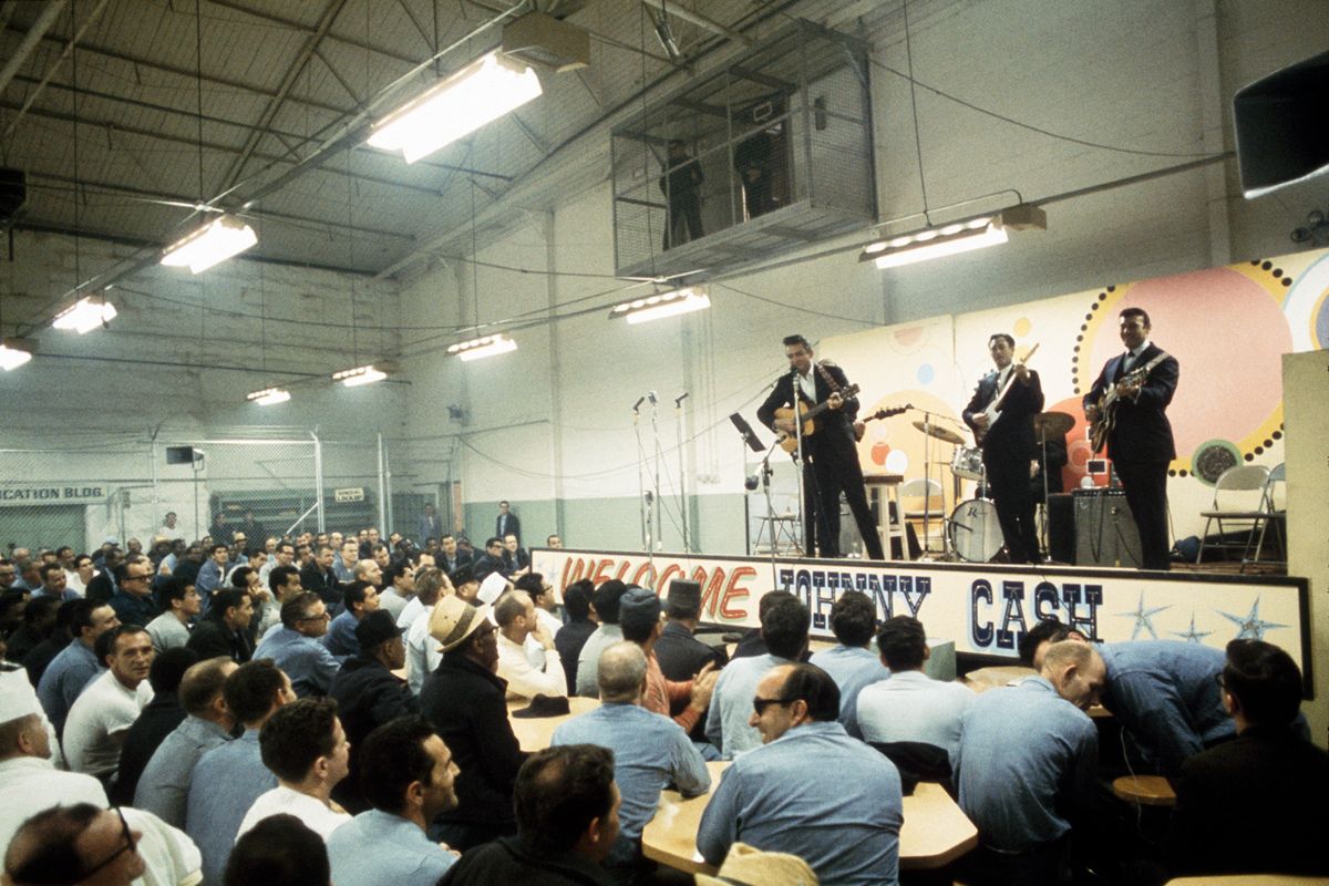 Historical Photos of Johnny Cash's Folsom Prison Concert in 1968 ~ Vintage Everyday