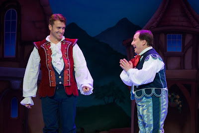 Review: Funfilled Panto of BEAUTY AND THE BEAST  Image