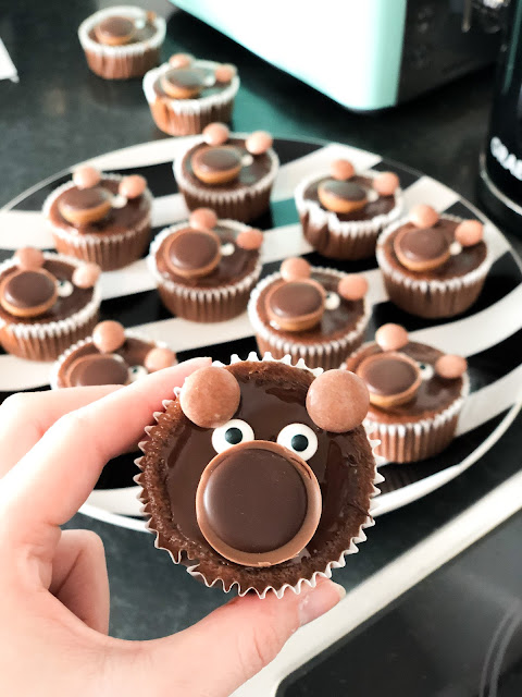 Anna&amp;#39;s Heavenly Cupcakes: TEDDY BEAR MUFFINS