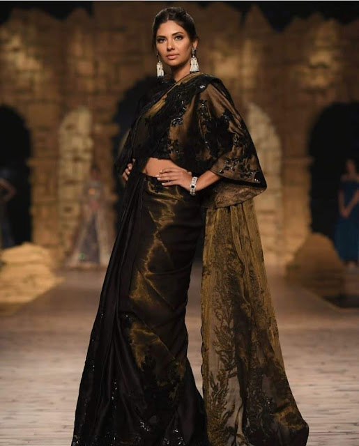 Exclusive Clicks of Famous Stars from Hum Bridal Couture Week 2020 6 Exclusive Clicks of Famous Stars from Hum Bridal Couture Week 2020