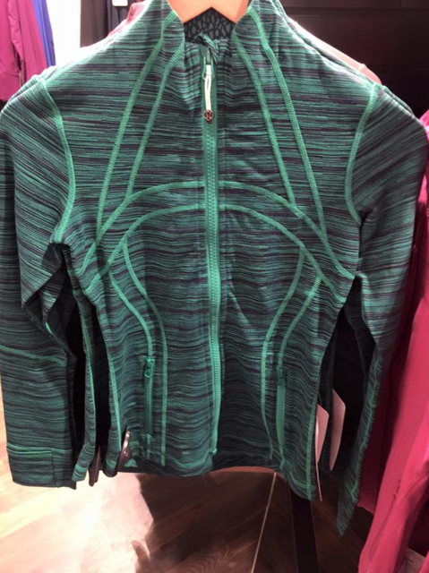 https://api.shopstyle.com/action/apiVisitRetailer?id=469688585&site=www.shopstyle.ca&pid=uid6784-25288972-7