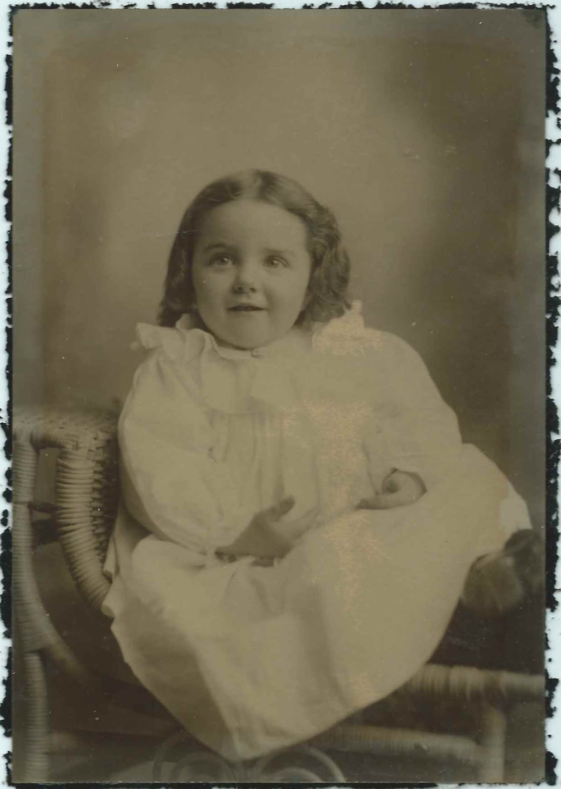 Heirlooms Reunited: Photograph on Glass of young Helen Eola Mayo of ...