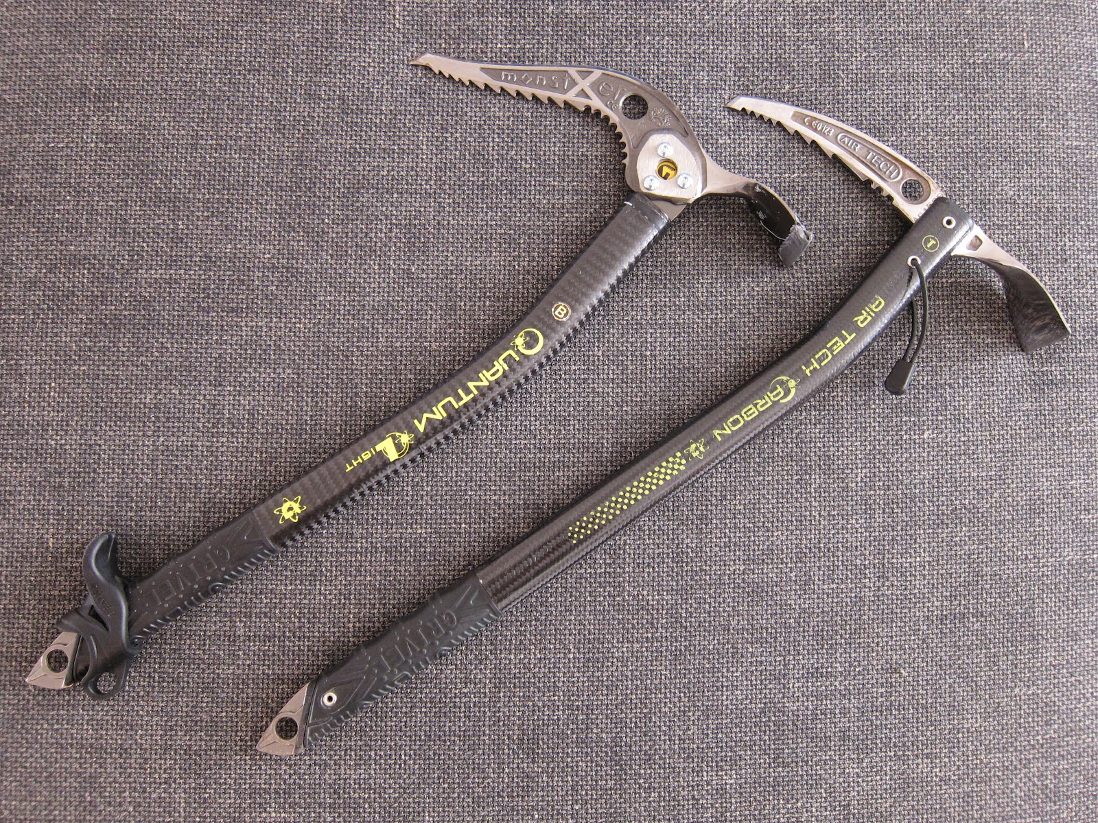 expeditionist.nl Gear Grivel Quantum Light ice axe