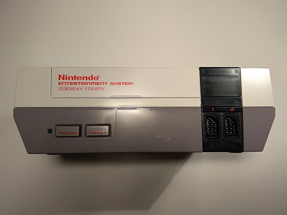 Konsol Nintendo Entertainment System