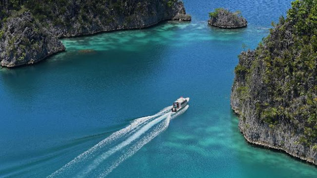 Transportasi Menuju Raja Ampat