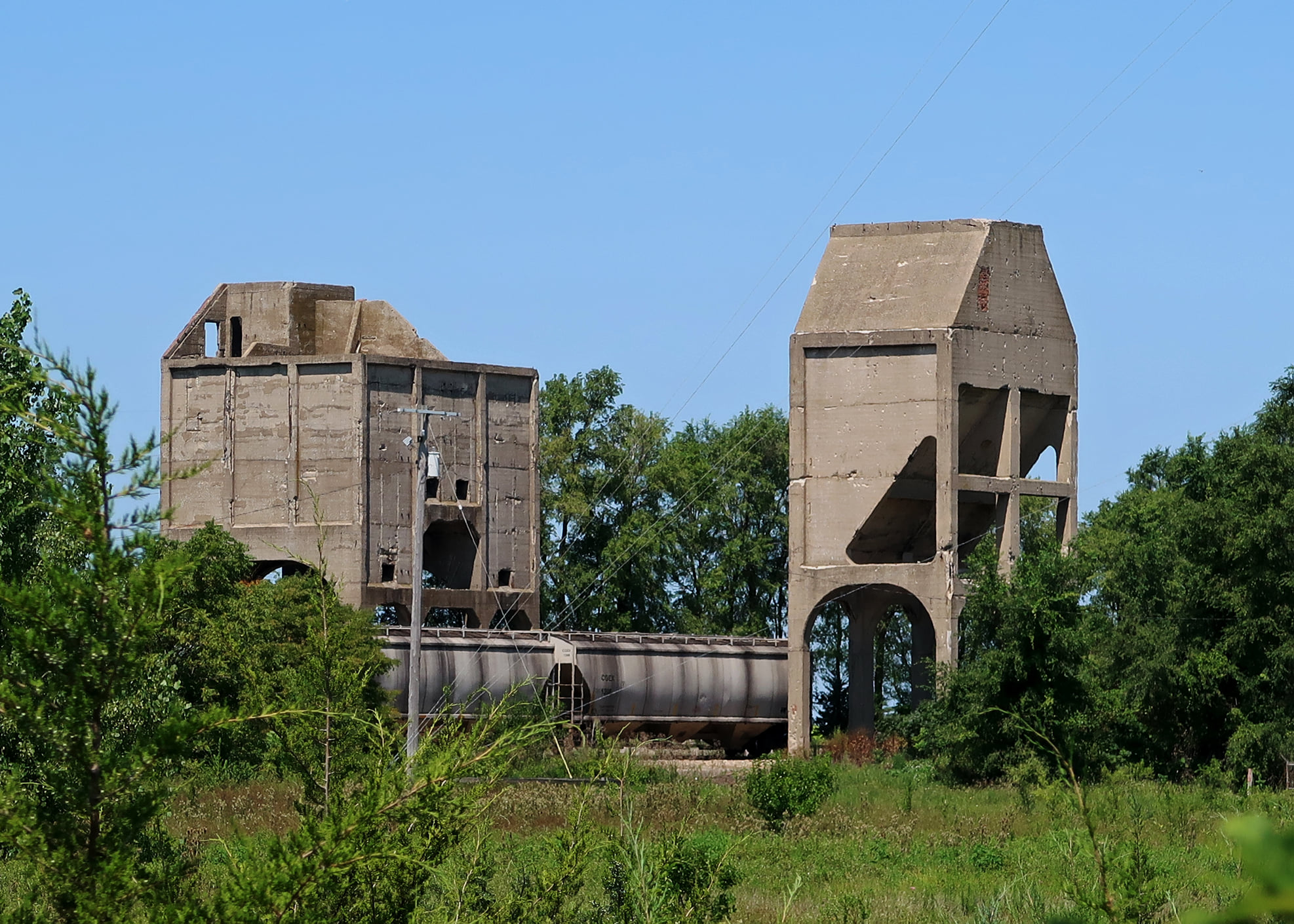 Towns and Nature Gilman, IL Coaling Tower