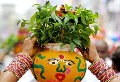 Trending Entertainments Hyderabad Bonalu Festival 2018