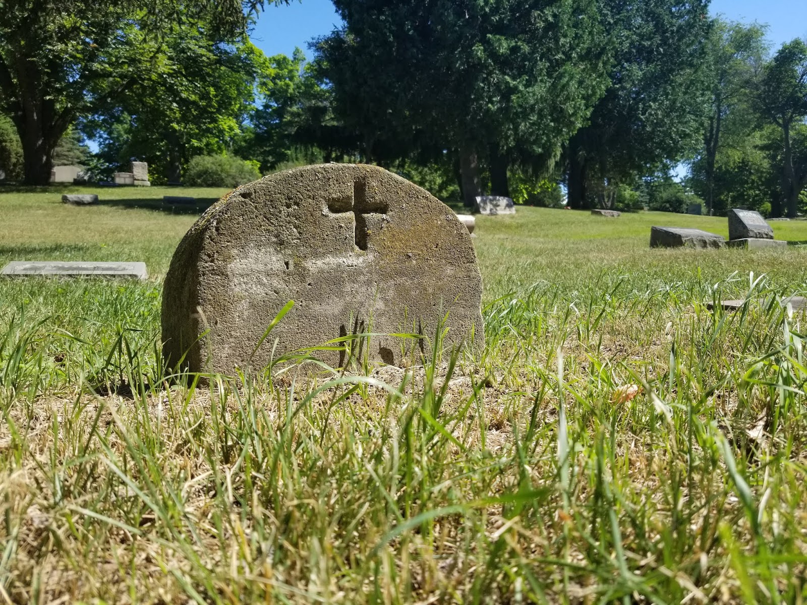 A Bewitching Guide to All Things Halloween Avondale Cemetery Flint