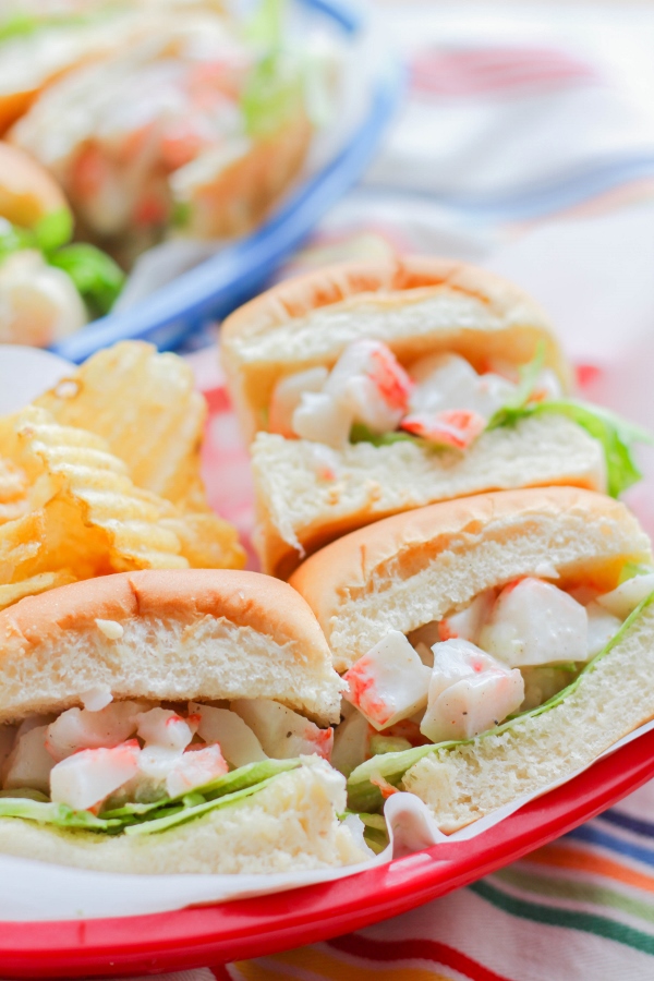 A healthier take on a traditional lobster roll, these Mini Crab Rolls are made with a creamy yogurt sauce and are perfect as an appetizer or light lunch!