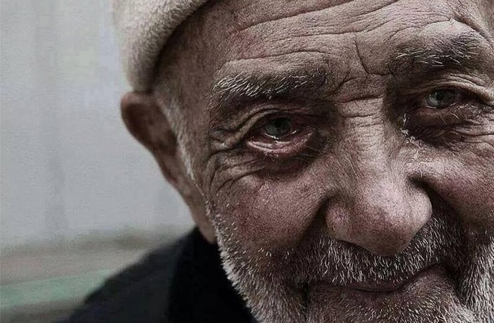 Ποιος είναι ο Τζάστιν Μπίμπερ που χρονολογείται το Νοέμβριο 2013