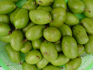 Green Mangoes