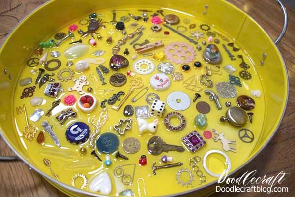 Make an I spy game resin trinket serving tray