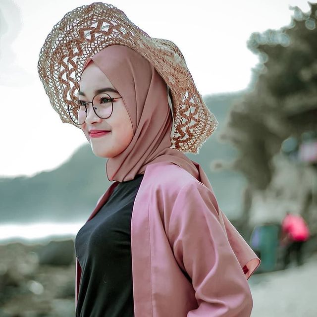 Cara Membuat Pria Jatuh Cinta dan Tergila-Gila Sama Kamu Cara Membuat Pria Jatuh Cinta