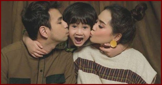 Pilihan Nama Anak Pertama Raffi Ahmad Terbongkar, Ternyata Bukan Rafathar Malik Ahmad, Nagita Slavina Beberkan Fakta Mengejutkan Saat Melahirkan