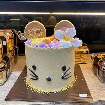 9 Toko Kue di Medan Favorit & Recommended Untuk Oleh-oleh - Traveling Medan