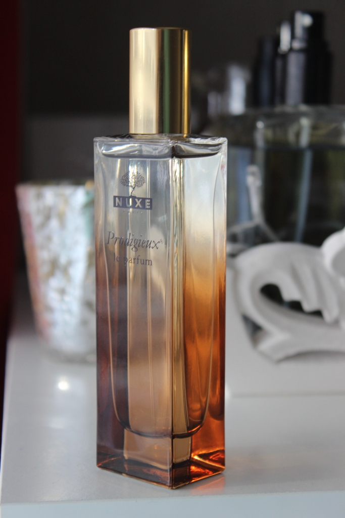 nuxe perfume