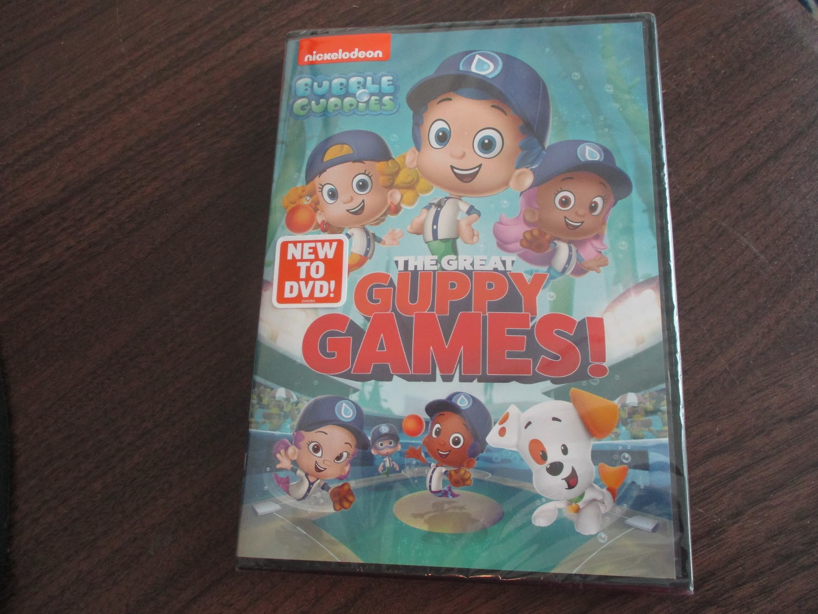Paw Patrol / Bubble Guppies: Dive in and Roll Out - New on DVD