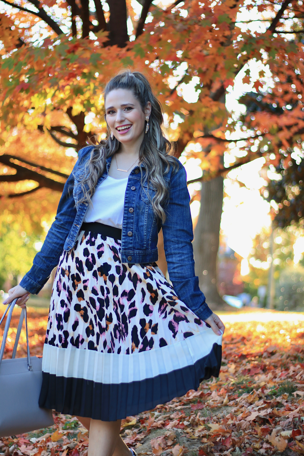 How To Style A Midi Skirt - Cleo Madison