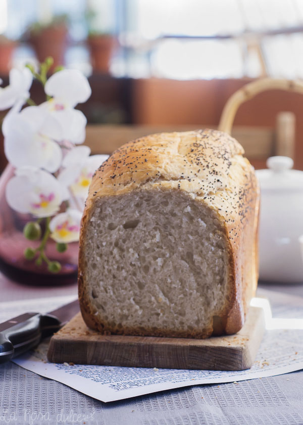 Pan de molde con y sin panificadora - La Cocina de Lila