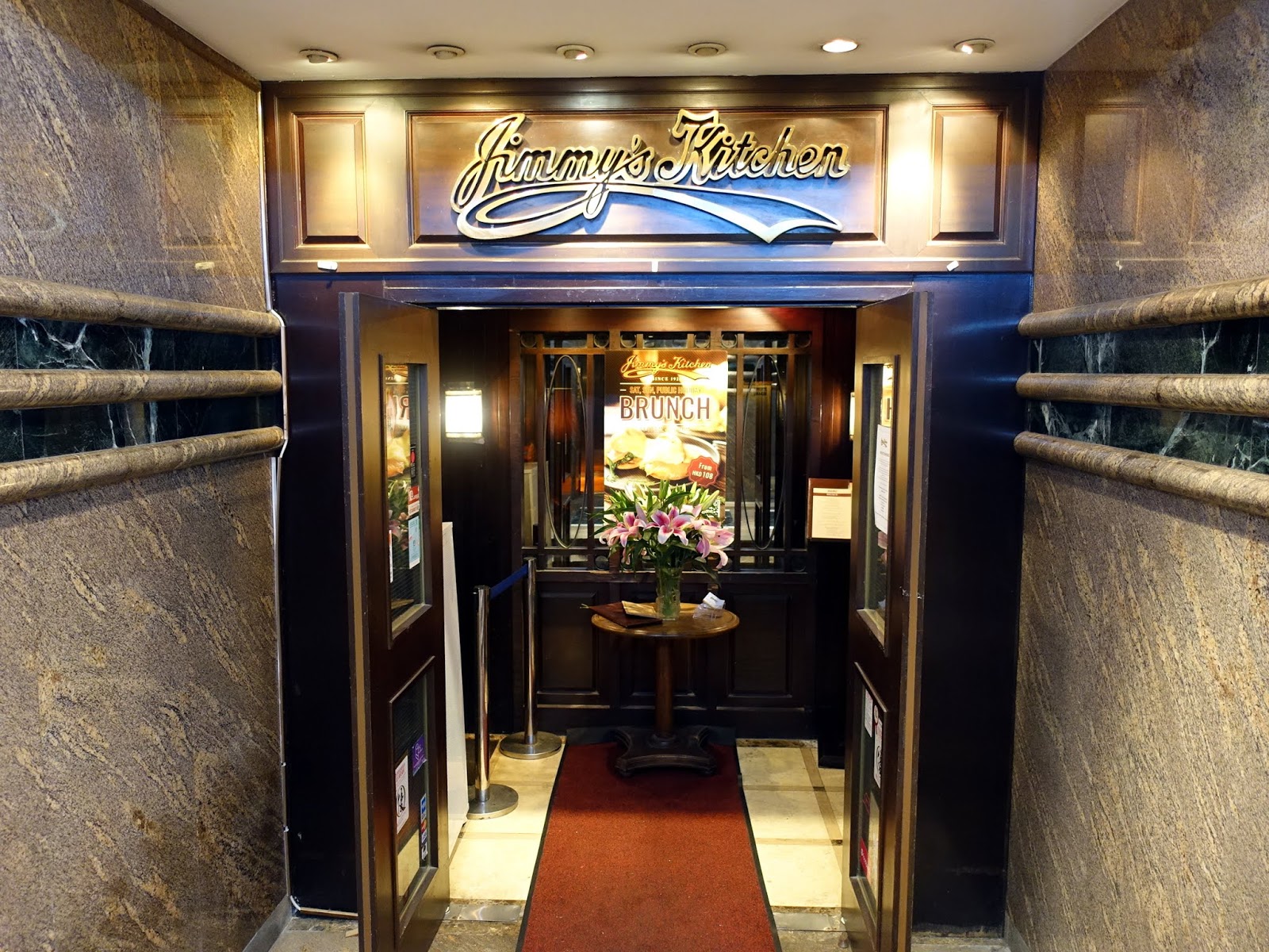 Jimmy's Kitchen (Hong Kong, CHINA) ★★★☆☆ A traveling foodie's