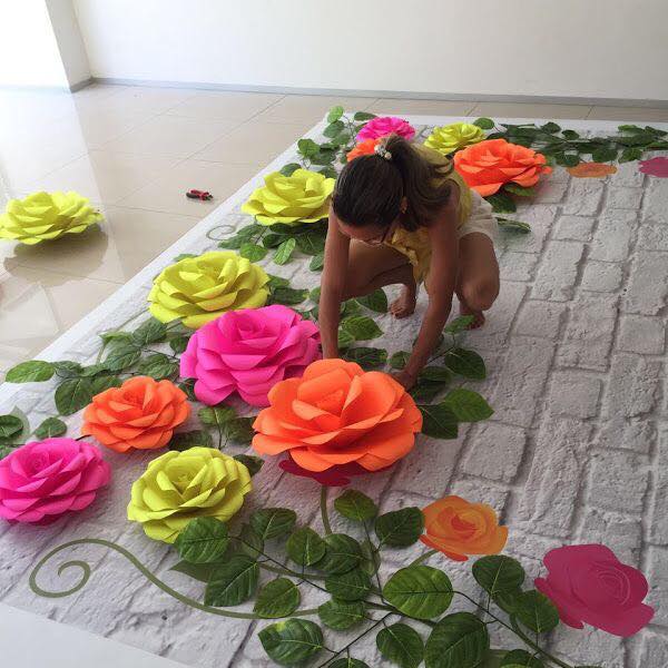 Dicas de maquiagem e moda: Flores de papel gigantes, para decorar sua  festa...