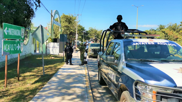 Implementan operativo de seguridad en Pinotepa Nacional Implementan operativo de seguridad en Pinotepa Nacional