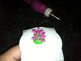 The Iced Queen: Royal Icing Penngift Crown Vetch