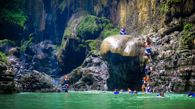 Cukang Taneuh 12 Tempat Wisata Pengandaran