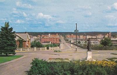 PRINCE ALBERT , Saskatchewan, Canada, 50-60s ; Central Avenue