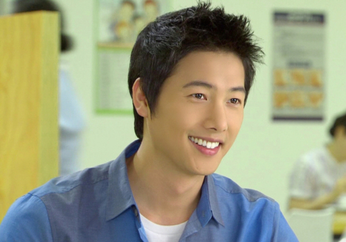 The Kimchi Queen: Man of the Week: Lee Sang Woo (이상우)