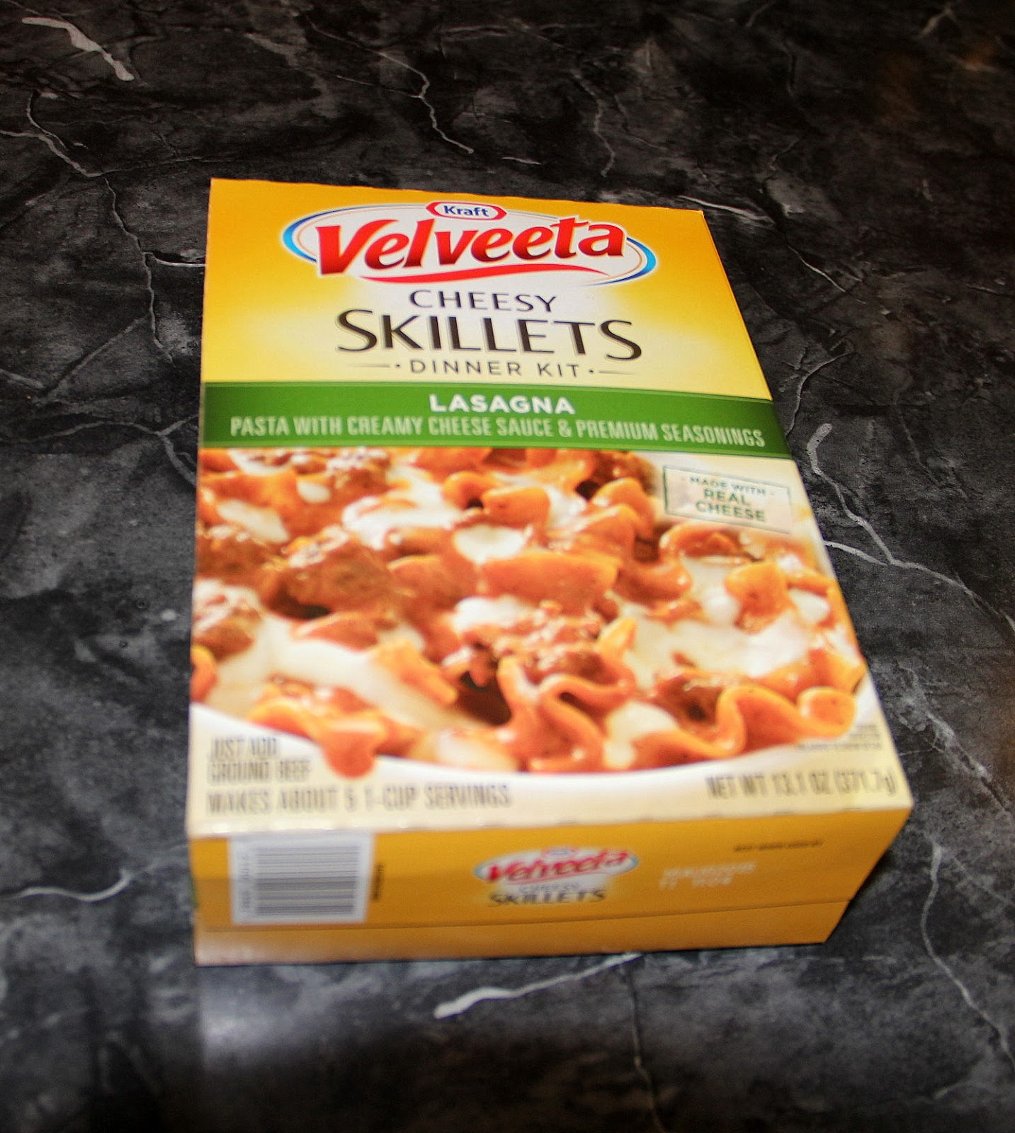 International food blog PRODUCT REVIEW Kraft Velveeta Cheesy Skillets