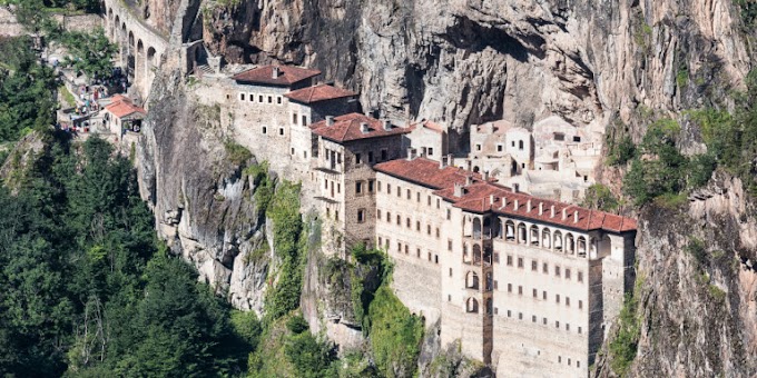  Παναγία Σουμελά: Θα πραγματοποιηθεί τελικά Θεία Λειτουργία στις 15 Αυγούστου   