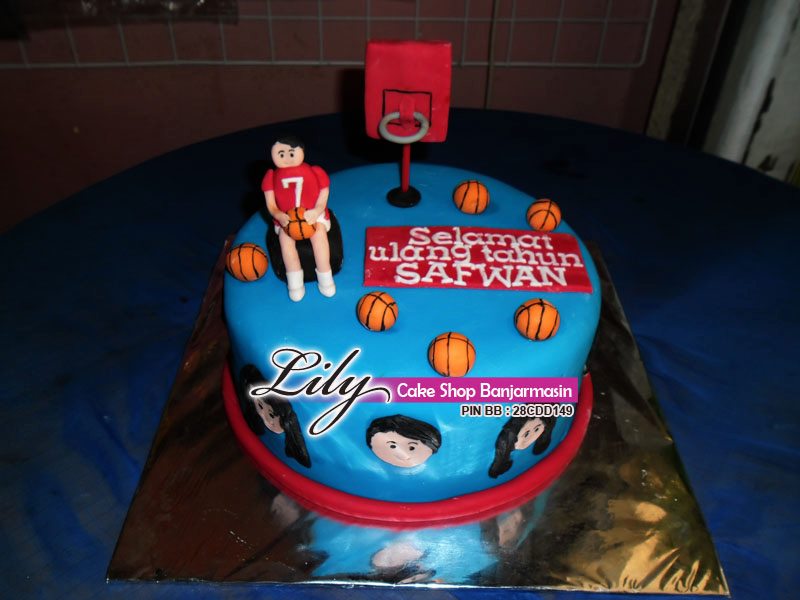 Lily Cake Shop Banjarmasin KUE ULTAH BENTUK BOLA BASKET