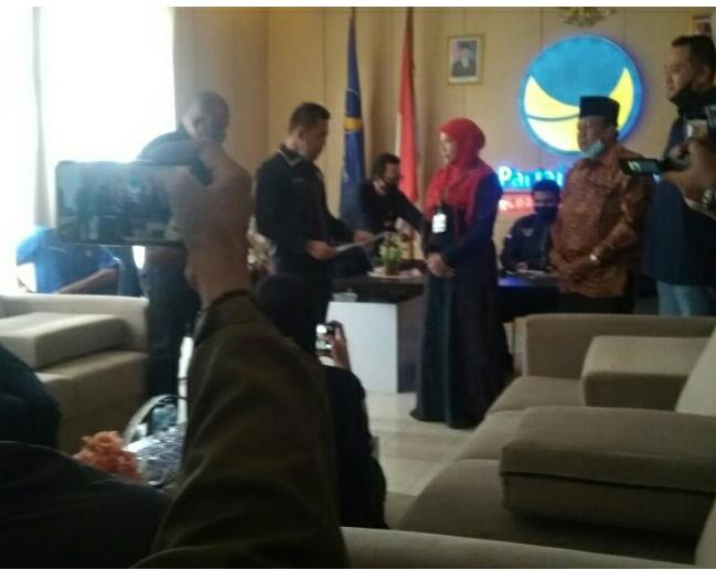Partai NasDem resmi mengeluarkan rekomendasi untuk tiga calon kepala daerah di Pilkada Lampung.