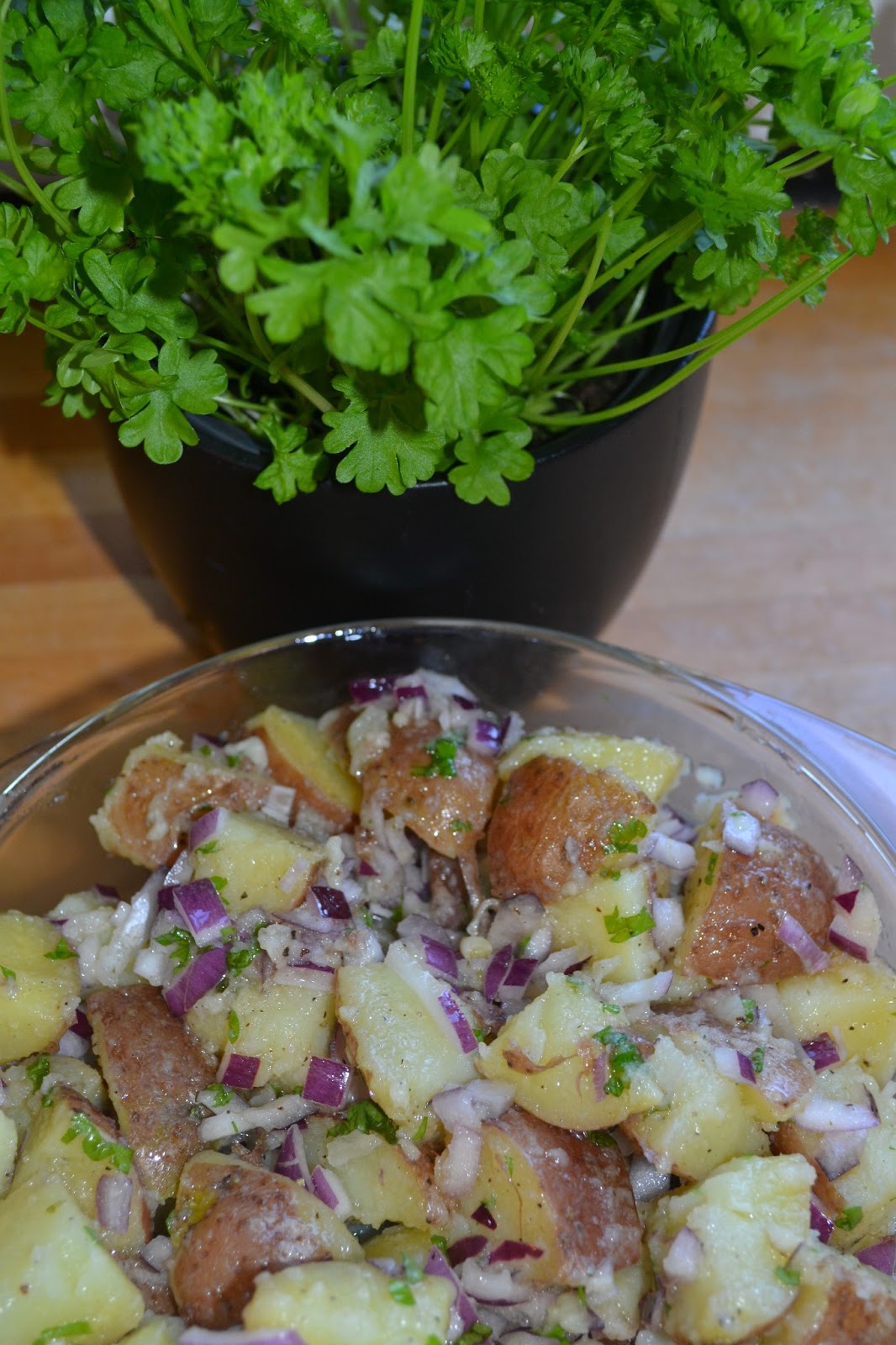 Familiens Oppskrifter Potetsalat med olivenolje