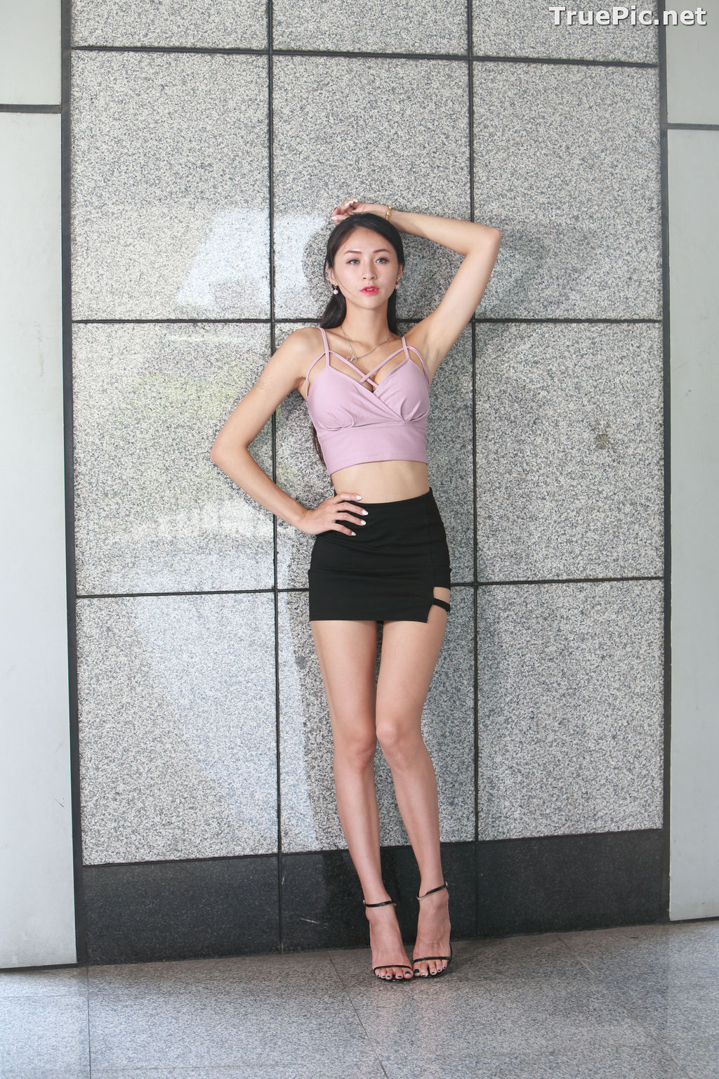 Image Taiwanese Model – Lola (雪岑) - Charming and Attractive Long Legs Girl - TruePic.net - Picture-65