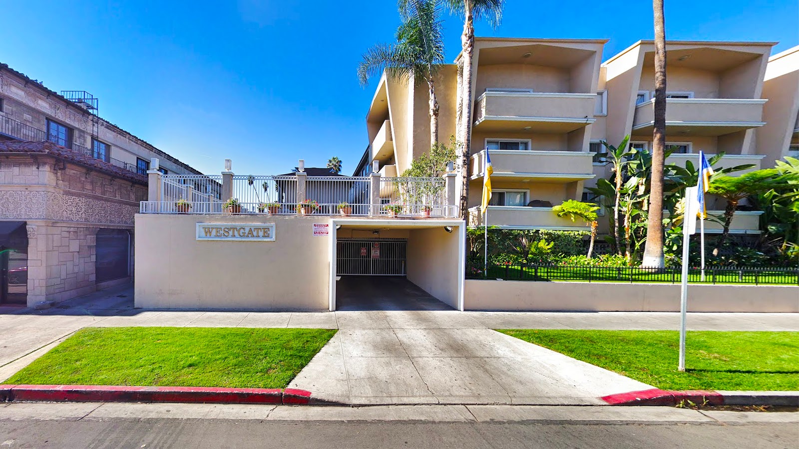 Waldoscope: Koreatown - Drift Day 28 / Mariposa & Wilshire