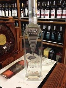 Rượu Vodka Nga Ukraina Lex 700 ml