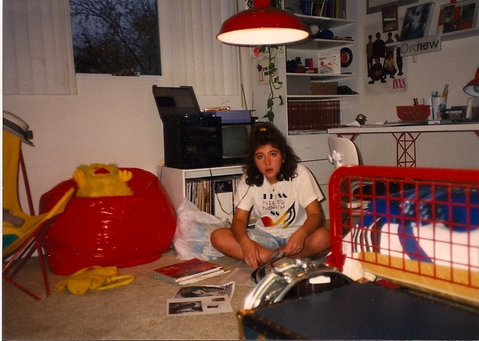 33 Cool Photos of '80s Teenagers in Their Rooms vintage everyday